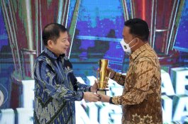 Bantaeng Raih Penghargaan Pembangunan Terbaik Nasional