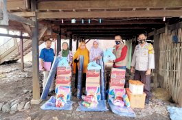 Korban Bencana Angin Puting Beliung di Takalar Terima Bantuan Pemprov