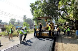 Rekonstruksi Ruas Pekkae - Takkalalla Jadi Prioritas Gubernur Sulsel
