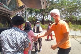 GMTD Berbagi, Lewat Program Jumat Berkah