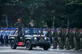 HUT ke-77 TNI, Pangdam Hasanuddin: TNI Adalah Saudara Kita