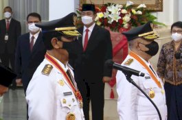 Presiden Jokowi Resmi Lantik Sultan HB X Gubernur Yogyakarta 2022-2027