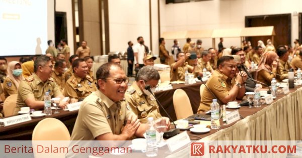 Kota Makassar Raih Penghargaan Tpid Award 2022