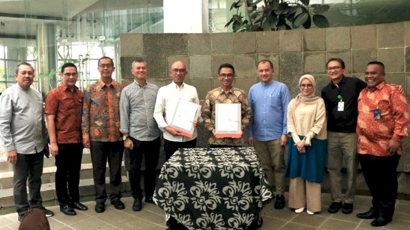 Penandatanganan nota kesepahaman bersama berlangsung di Amphitheatre Gastros, Wisma Kalla Office Building, Jalan Dr. Ratulangi, Kota Makassar, Jumat (14/10/2022).