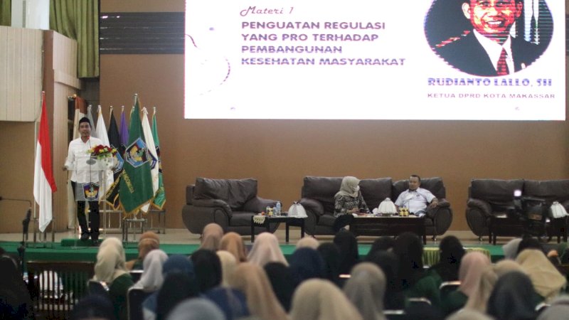 Ketua DPRD Rudianto Lallo Motivasi Ratusan Mahasiswa UMI Makassar