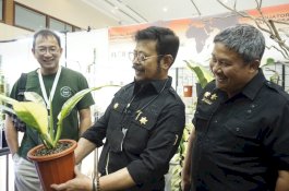 Menutup Acara FLOII, Mentan SYL Optimistis Florikultura Indonesia Makin Mendunia