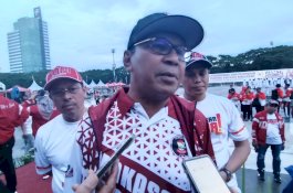 Walikota Makassar Melepas dan Mengukuhkan Kontingen Makassar, Ini Janji Walikota Kepada Peserta Yang berhasil Juara.