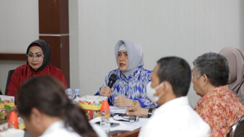 Rapat koordinasi (rakor) Dewan Lingkungan Kota Makassar bersama jajaran Dinas Lingkungan Hidup (DLH), Jumat (21/10/2022).