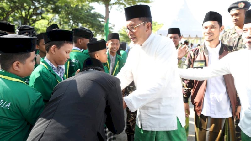 Wali Kota Makassar, Mohammad Ramdhan Pomanto (Danny), pada peringatan Hari Santri Nasional 2022 di anjungan Pantai Losari, Makassar, Sabtu (22/10/2022).