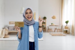 Pegadaian Kanwil Makassar Beri Cashback Kepada Nasabah Melalui Program Kejutan Akhir Tahun 2022