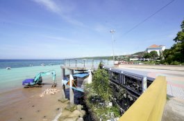 Warga Bulukumba Senang Dengan Pembangunan Masjid Terapung Bira