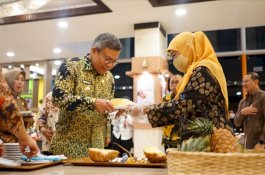 Di Depan Taufan Pawe, Gubernur Jatim Khofifah Sebut Parepare seperti Singapura