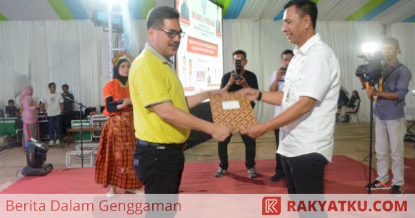 Berdedikasi Turunkan Stunting, Kadis Kesehatan Sidrap Raih Penghargaan