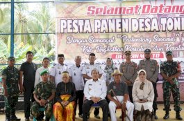 Bupati Sidrap Hadiri Pesta Panen Masyarakat Tonrongnge