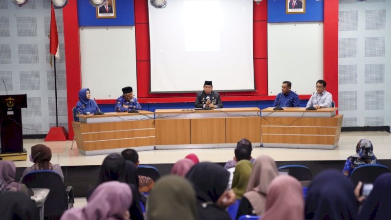 Deklarasi Penertiban Penggunaan Bahasa Negara di Aula Prof. Mattulada Fakultas Ilmu Budaya Universitas Hasanuddin (Unhas), Kota Makassar, Jumat (28/10/2022).