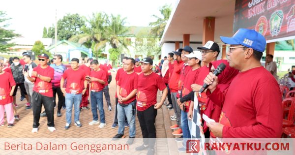 Danny Pomanto Lepas Peserta Jalan Sehat IKA Unhas Gowa