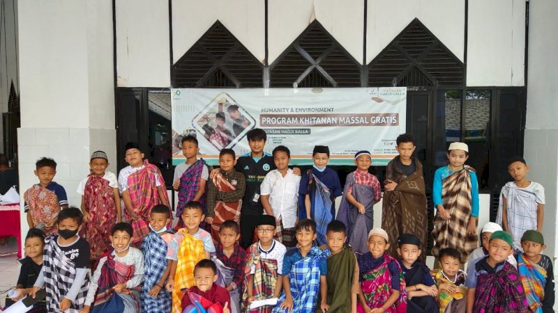 512 Anak Ikuti Khitanan Massal Gratis Yayasan Hadji Kalla Selama 2022