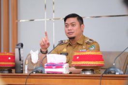 Bupati Gowa Minta Camat Pantau Harga Bahan Pokok di Pasar Tradisional