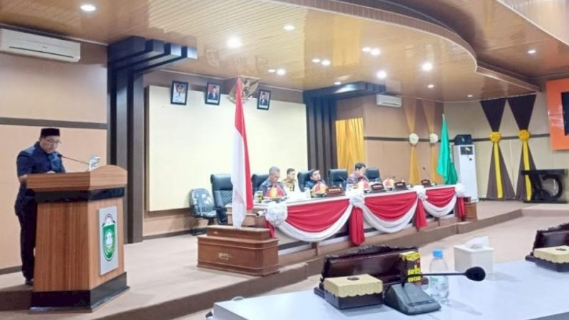 Suasana rapat di Kantor Dewan Perwakilan Rakyat Daerah (DPRD) Kota Parepare, Rabu (2/11/2022).