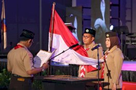 Dilantik SYL, Danny-Fatma Resmi Jabat Ketua Mabicab dan Ketua Kwarcab Pramuka Makassar