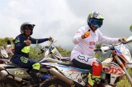 Gaskan! Bupati Wajo Ngetrail Bareng Ribuan Rider Jelajahi Kaki Gunung Latimojong