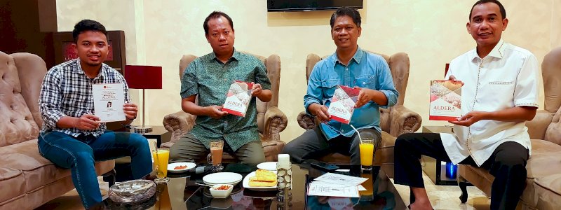 IKA Unhas Makassar&nbsp;dan Yayasan Anak Rakyat Bedah Buku Aldera, Hadirkan Tiga Profesor