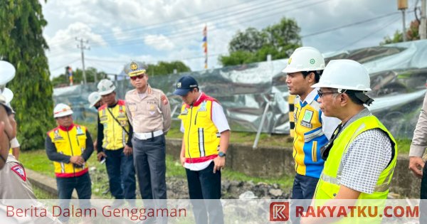 Biang Kerok Kemacetan, Dirlantas Polda Sulsel Pantau Perbaikan Jembatan Pute Maros