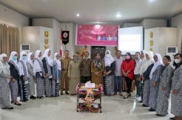 Bupati  Luwu Utara Apresiasi Kinerja Bidan
