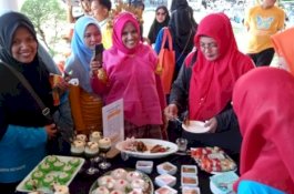 Ketua TP PKK Sidrap Jadi Penilai Lomba Menu Gizi Seimbang HKN Ke-58