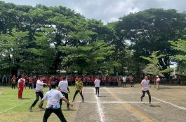 Meriahnya Lomba Permainan Tradisional Jelang HJG ke-702