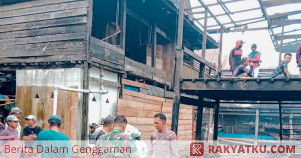 Rumah Panggung Terbakar di Wajo, Uang Tunai Rp80 Juta Ikut Hangus