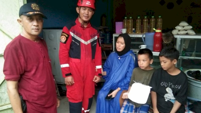 Bocah kakak beradik yang hanyut akibat terbawa arus banjir di Green Sudiang Residence, Kecamatan Biringkanaya, sudah ditemukan, Jumat sore (18/11/2022).