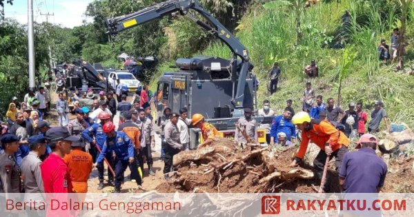 Hujan Lebat, Pencairan Satu Korban Longsor di Gowa Dihentikan Sementara