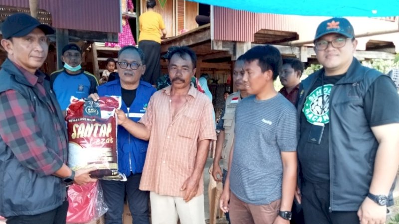 Korban Banjir di Jeneponto Dapat Bantuan 1 Ton Beras dari Pemprov Sulsel 