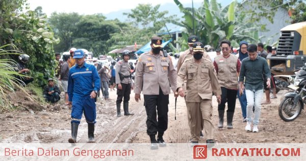 Mensos Pantau Titik Longsor di Parangloe Gowa