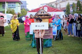 Bupati Wajo Dorong Pelaku UMKM Masifkan Promosi Sutera