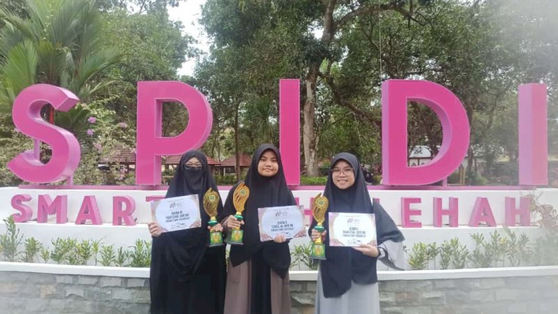Murid SMPIT Nurul Fikri Makassar Sabet Juara Tahfizul Qur'an 
