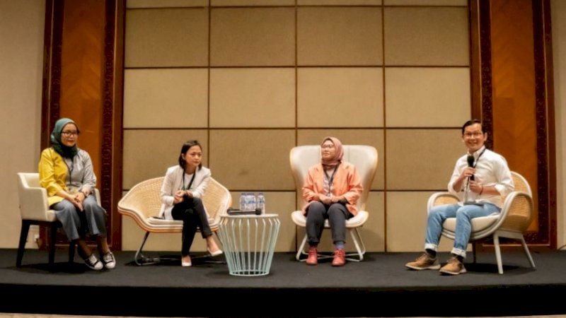 Disa Novianty (kedua kiri) selaku People & Process Director Kalla pada Ideafest 2022 yang diselenggarakan di JCC, Jakarta, Sabtu (26/11/2022).