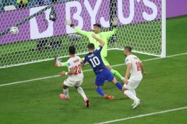 Iran vs Amerika Serikat 0-1 dan Inggris vs Wales 0-0 di Babak Pertama