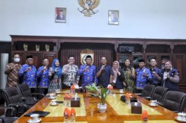Wujudkan Masyarakat Sehat, Wali Kota Makassar Dukung Program Celebes Green Project