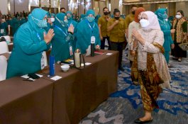 Ketua PKK Sulsel Naoemi Oktarina Hadiri Rakornas di Jakarta 