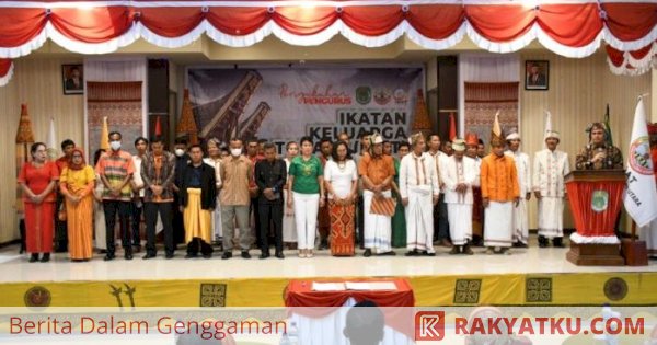 Ikat Luwu Utara Resmi Dikukuhkan, Bupati Indah Ajak Bangun Optimisme