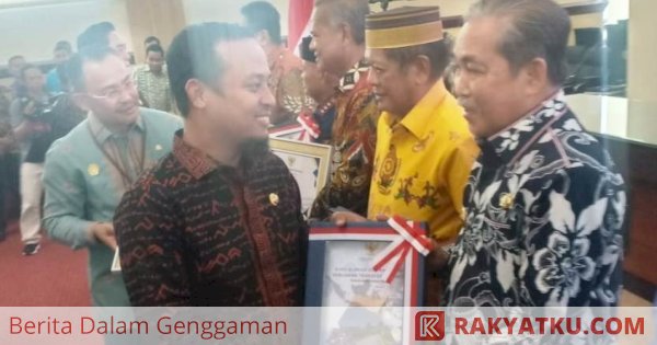 Penyerahan DIPA 2023, Pemkab Sidrap Terima Dua Penghargaan