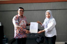 SMA Islam Athirah Bukit Baruga-Briton Teken MoU Tingkatkan TOEFL Siswa