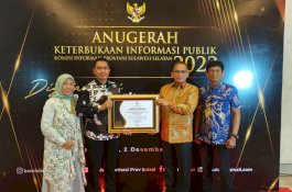 Desa Lempangang Raih Penghargaan Keterbukaan Informasi Publik