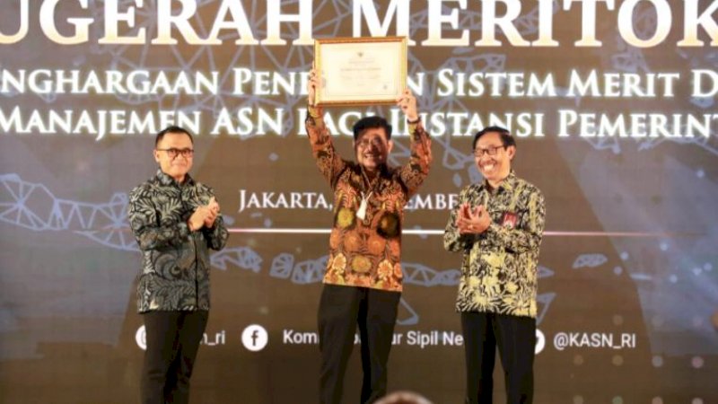 Anugerah Meritokrasi Penerapan Sistem Merit dalam Manajemen ASN yang digelar Komisi Aparatur Sipil Negara (KASN) di Jakarta, Kamis (8/12/2022). 