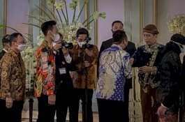 Gubernur Sulsel Andi Sudirman Hadiri Tasyakuran Pernikahan Putra Presiden Jokowi