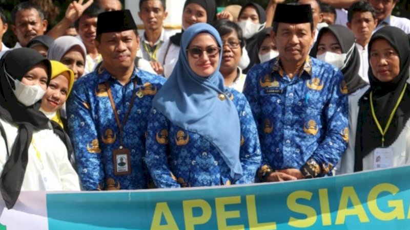 Lepas Petugas Regsosek, Bupati Lutra: Ikuti Standar Operasional Prosedur