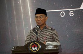 Ralat Pernyataan, Menko PMK: 26 Desember Bukan Cuti Bersama 