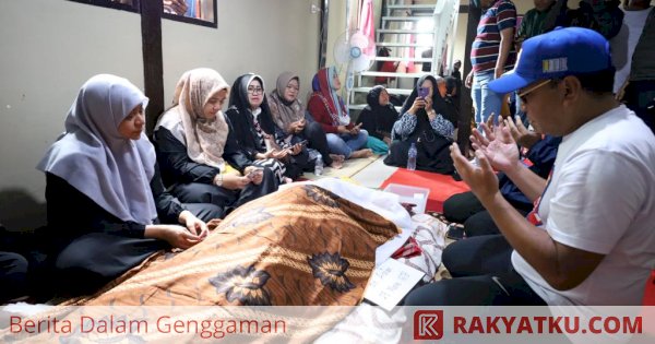 Wali Kota Danny Pomanto Melayat Mantan Kasatpol PP Makassar